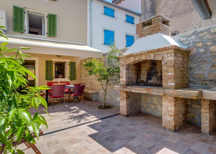 Feriehus At In Osor, Cres *