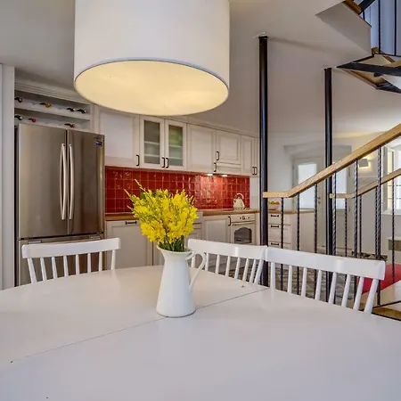 At In Osor, Cres Vikendica *