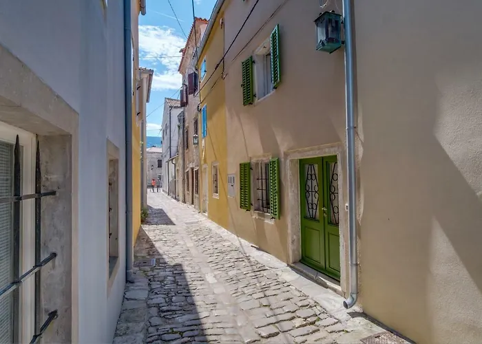 At In Osor, Cres * 오소르